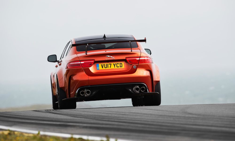 Jaguar-XE-SV-Project8-5