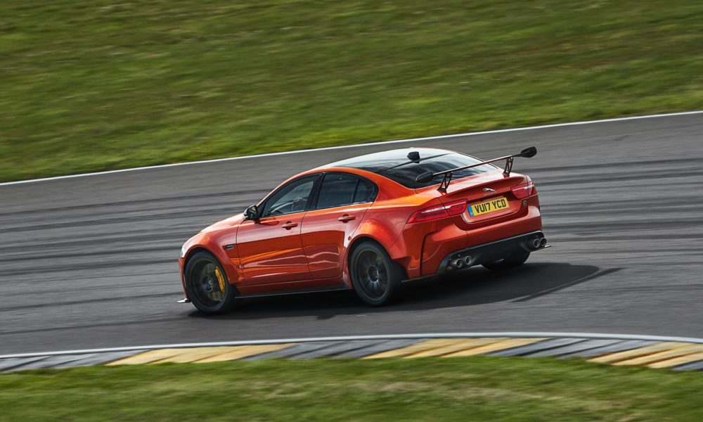 Jaguar-XE-SV-Project8-7