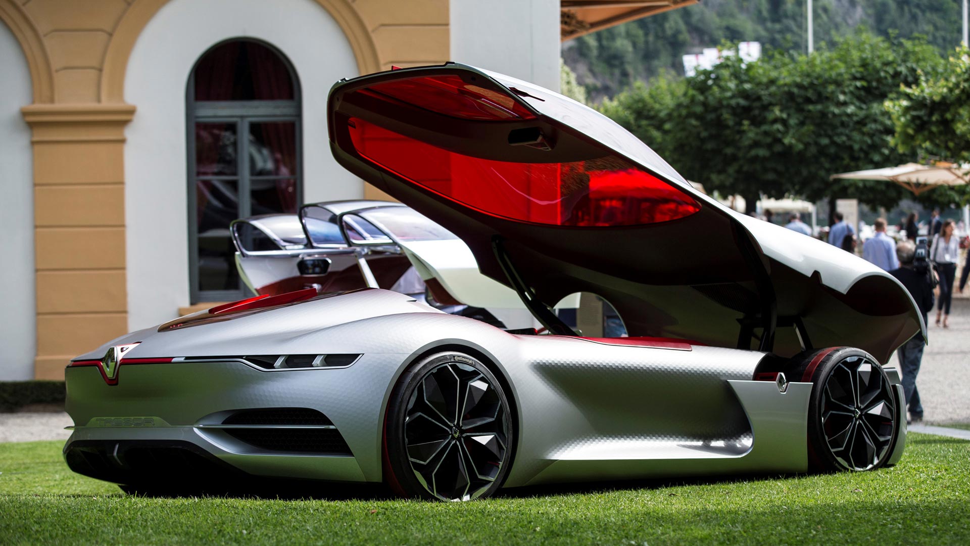 Renault-Trezor-Concept-3