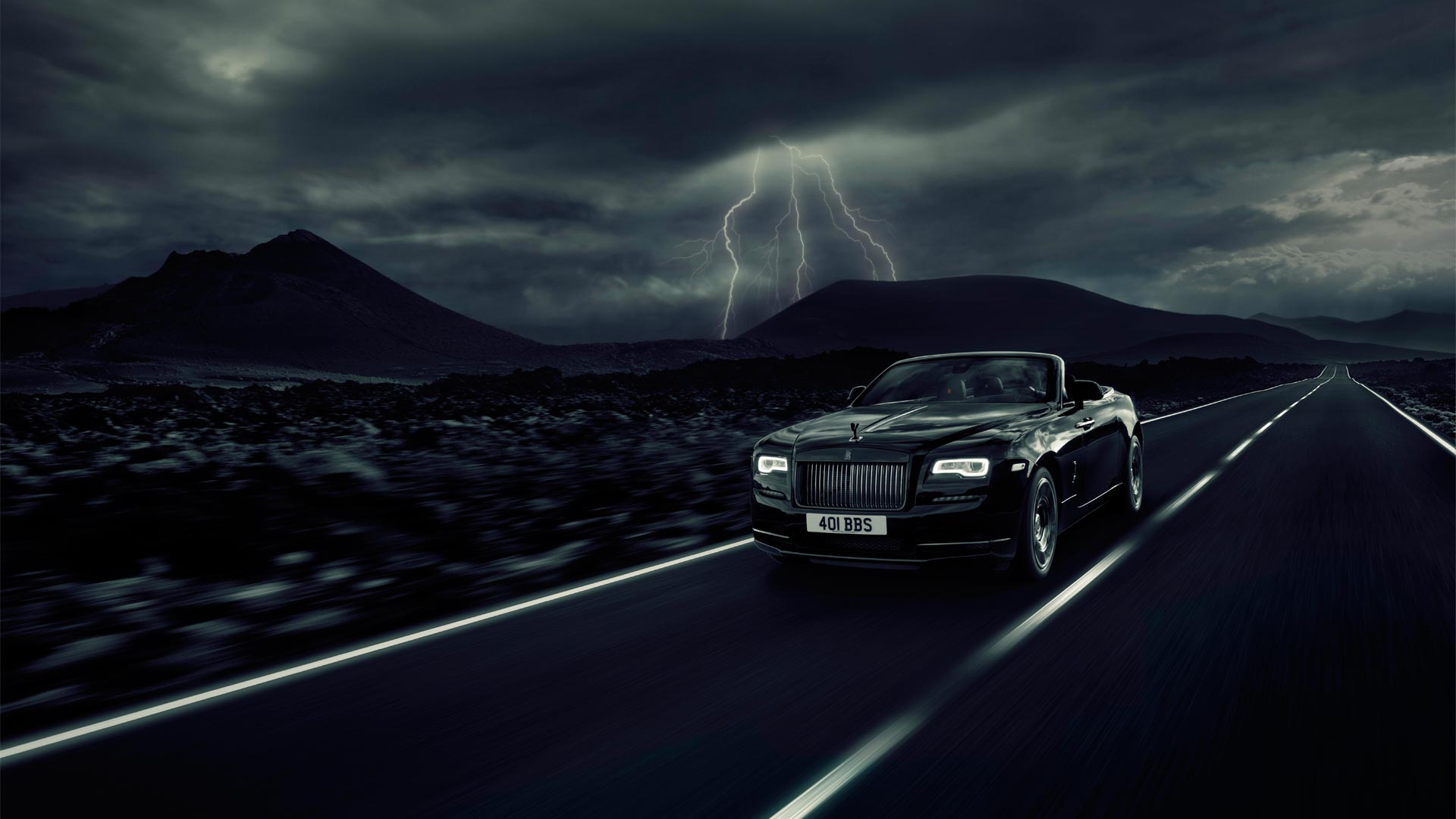 Rolls-Royce-Dawn-Black-Badge-8