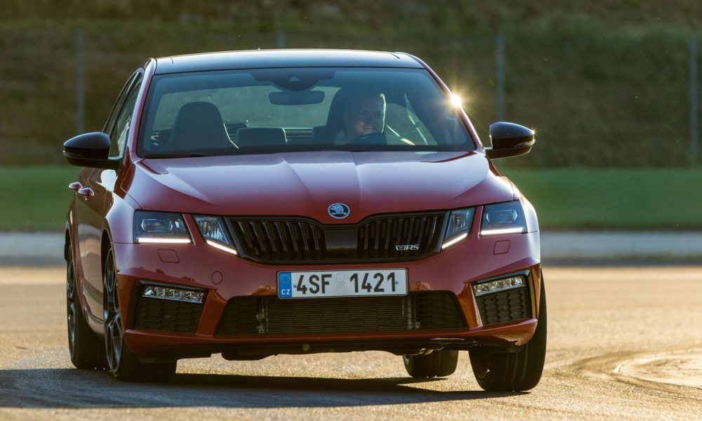 Skoda-Octavia-RS-245-11