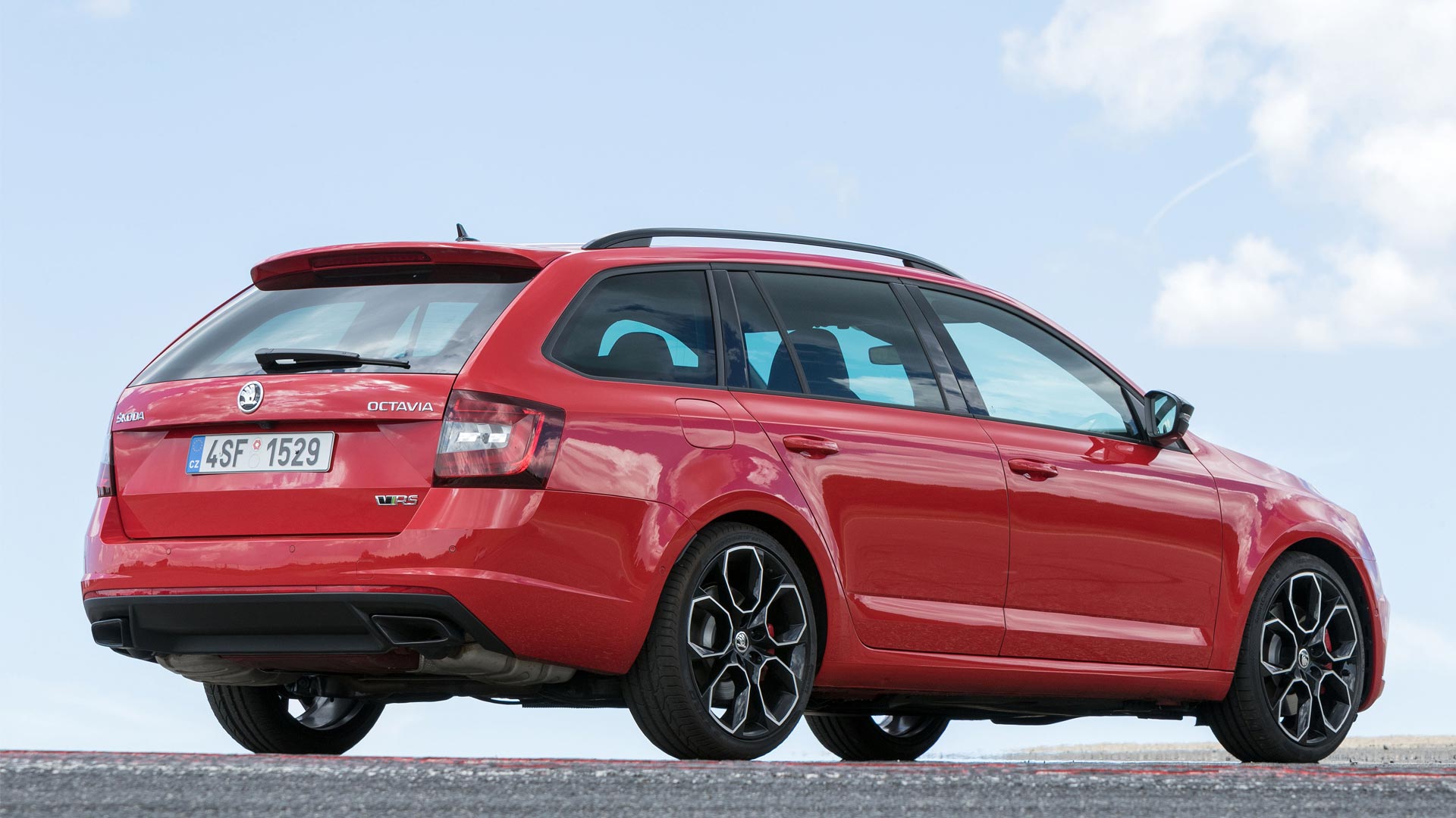 Skoda-Octavia-RS-245-14