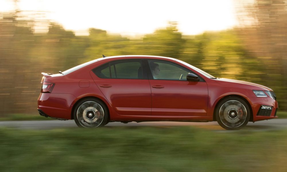 Skoda-Octavia-RS-245-2