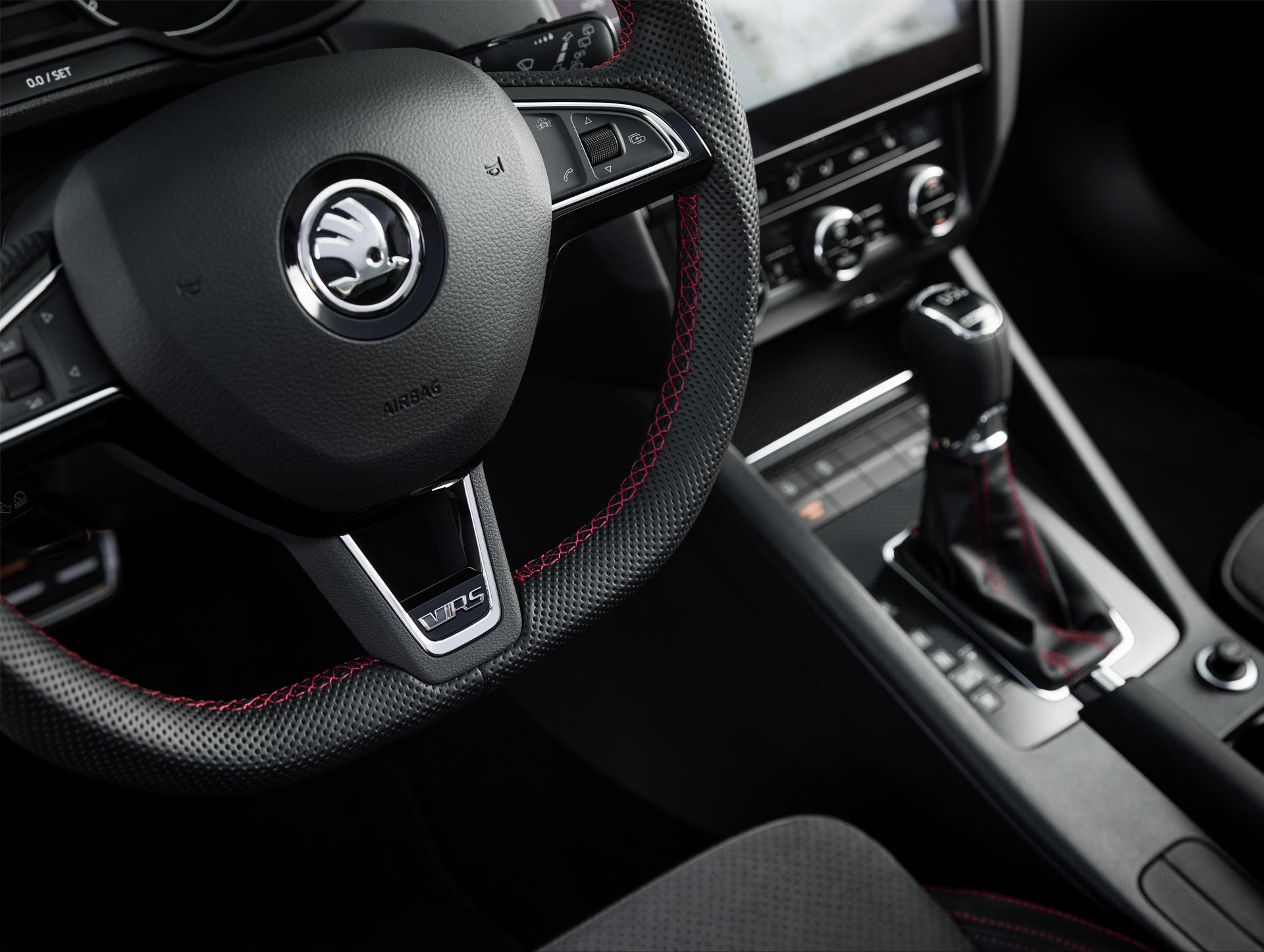 Skoda-Octavia-RS-245-4