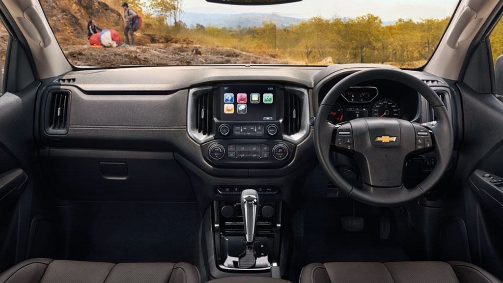 2017-Chevrolet-Trailblazer-interior