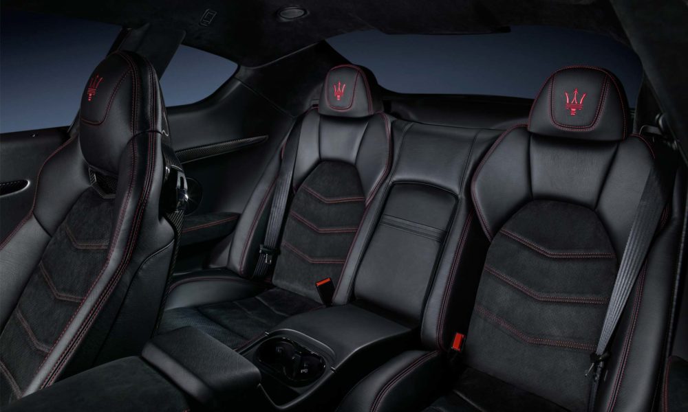 2018-Maserati-GranTurismo-interior-3