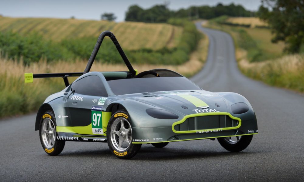 Aston-Martin-Vantage GTE-Soapbox-Car-4