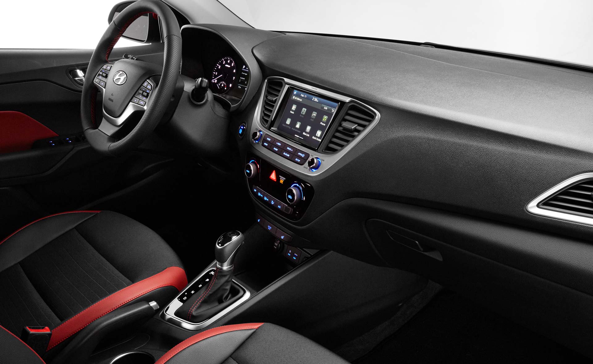 2018-Hyundai-Verna-facelift-interior