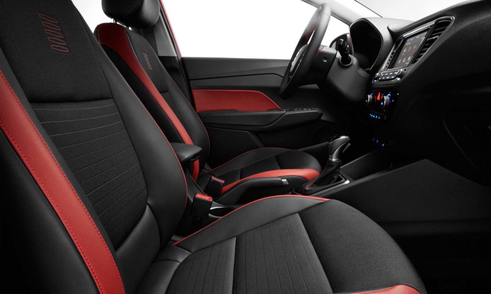 2018-Hyundai-Verna-facelift-interior_4