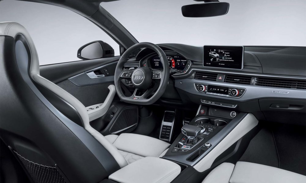 2018-Audi-RS-4-Avant-interior_2