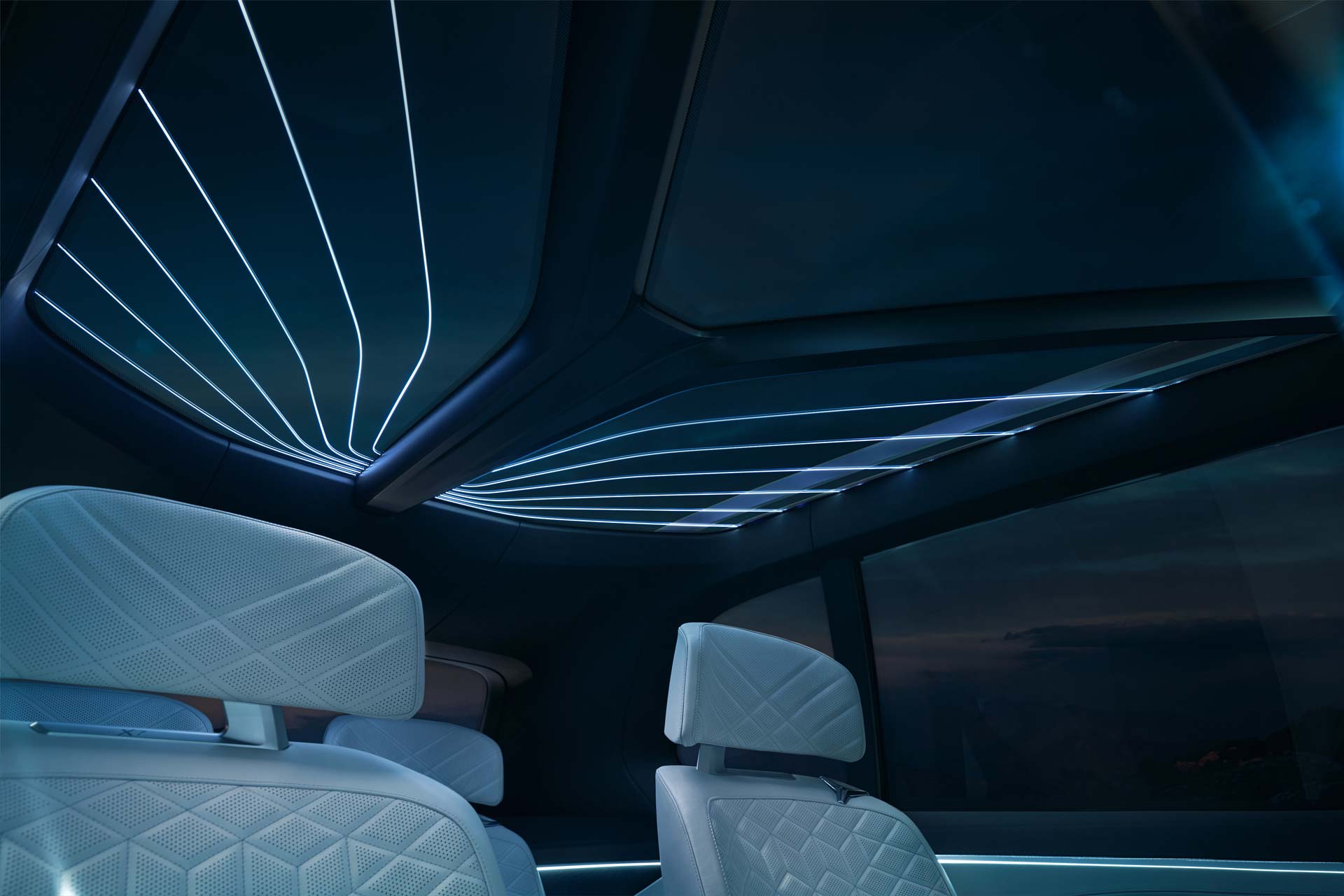 BMW-Concept-X7-iPerformance-interior_3