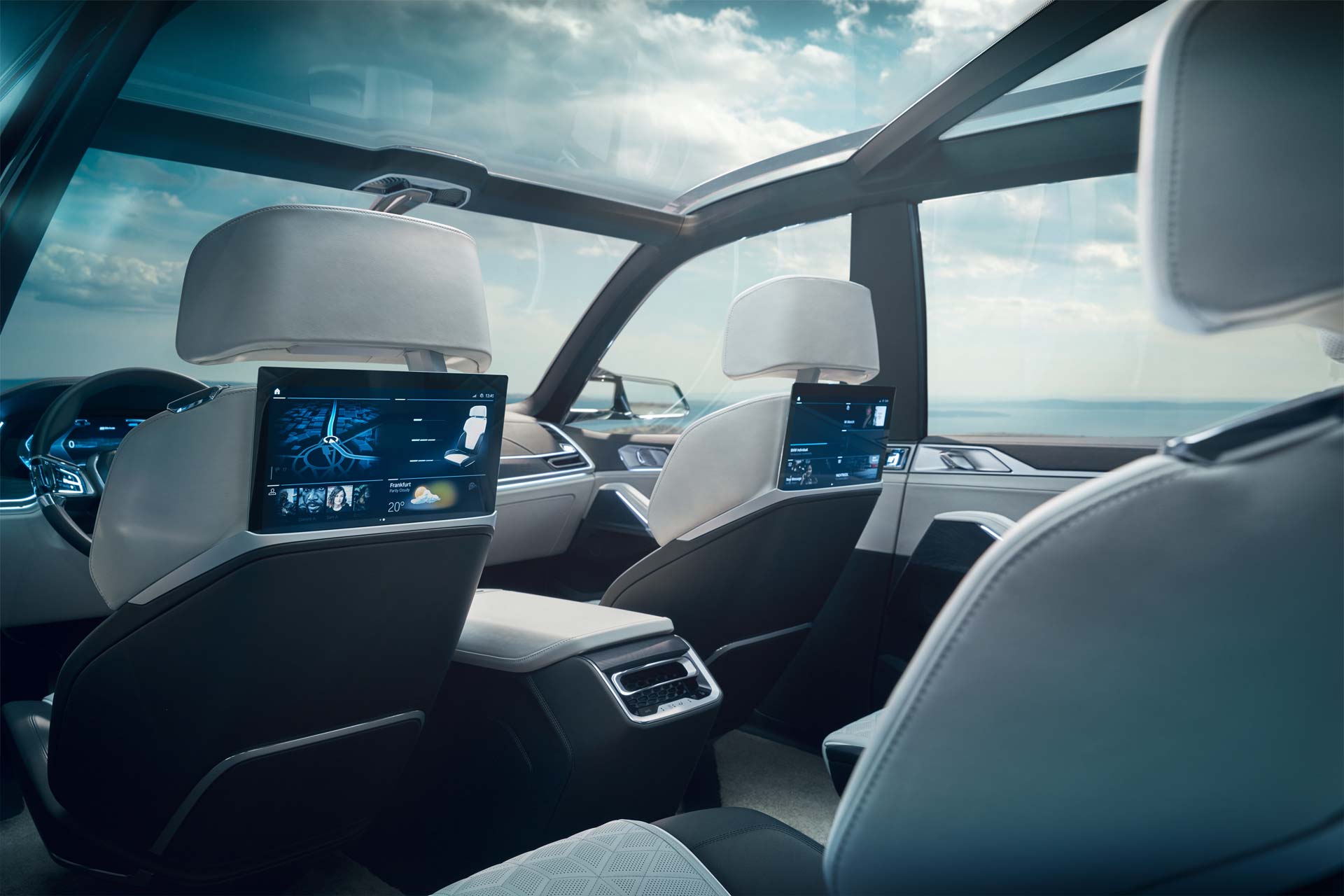BMW-Concept-X7-iPerformance-interior_5