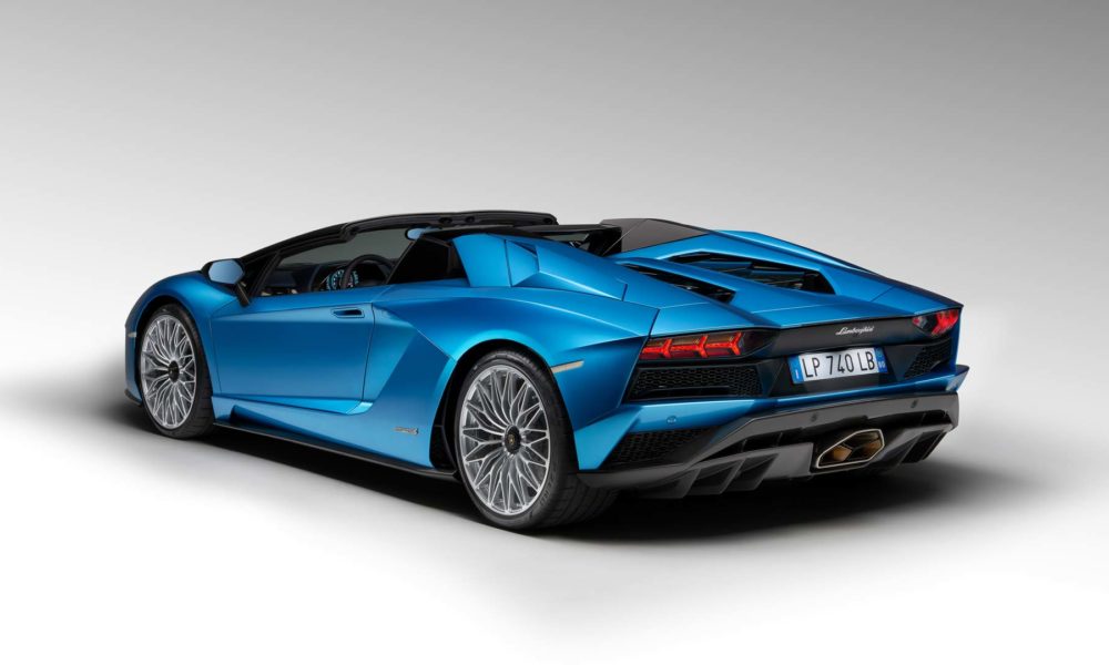 Lamborghini-Aventador-S-Roadster_2