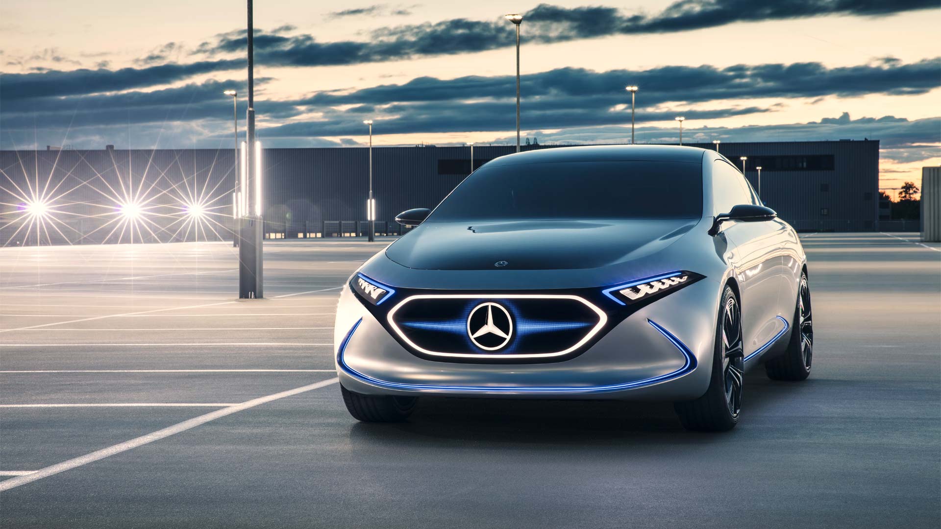 Mercedes-Benz-Concept-EQA_2