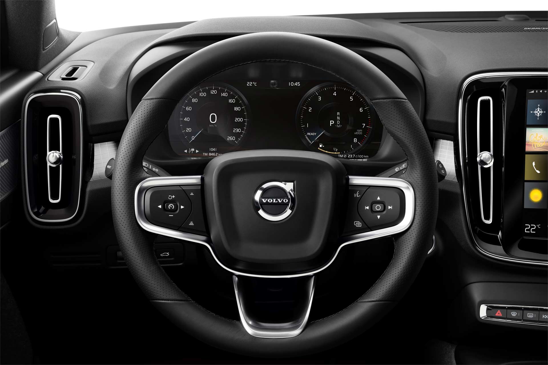 New-Volvo-XC40-interior