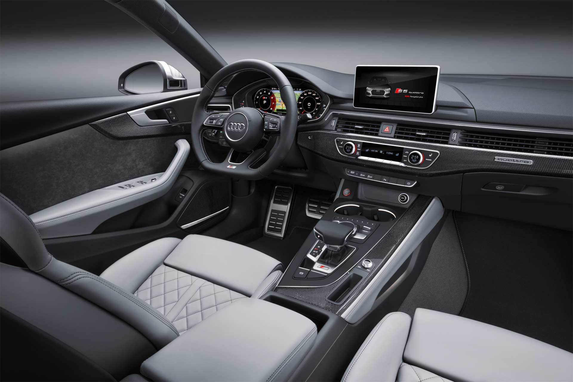 2017-Audi-S5-Sportback-interior