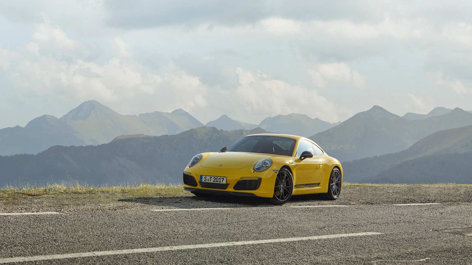 2018-Porsche-Carrera-T_4