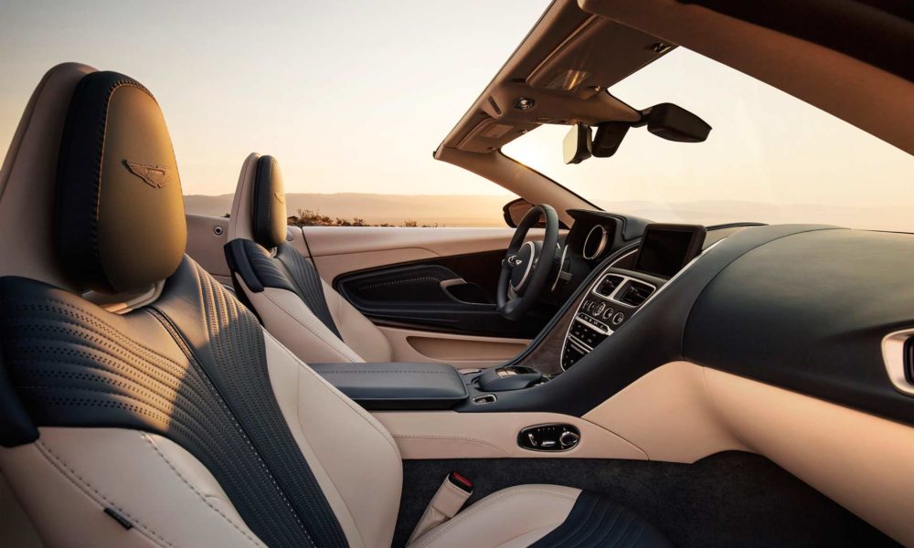 Aston-Martin-DB11-Volante-interior_2