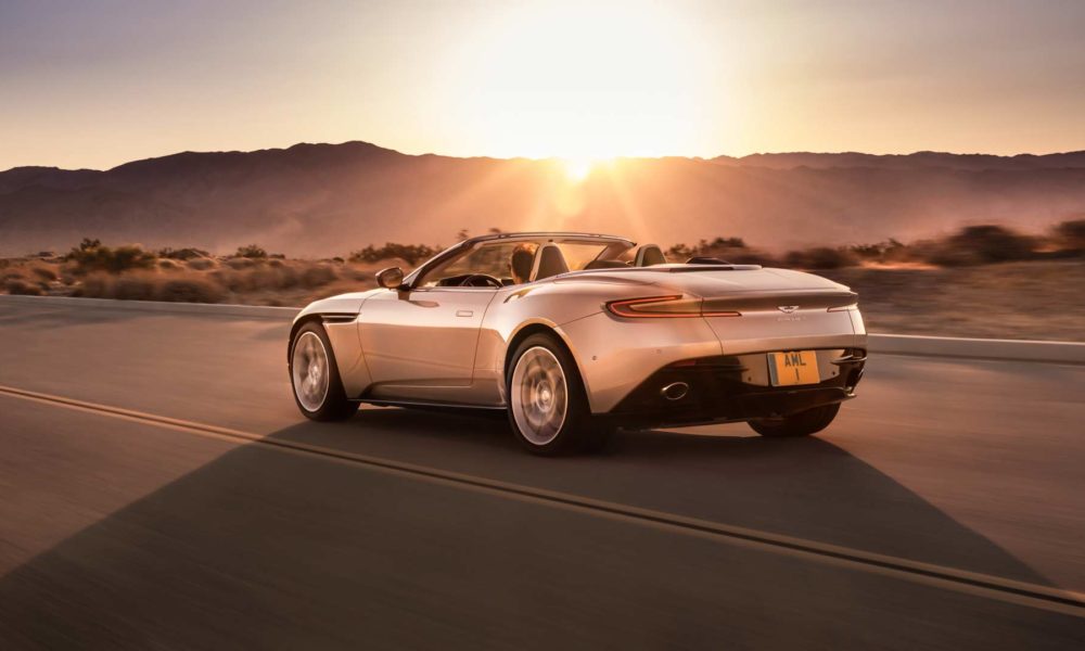 Aston-Martin-DB11-Volante_2