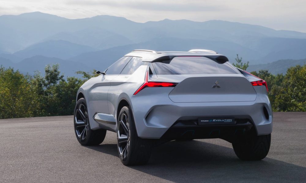 Mitsubishi-e-Evolution-concept_6