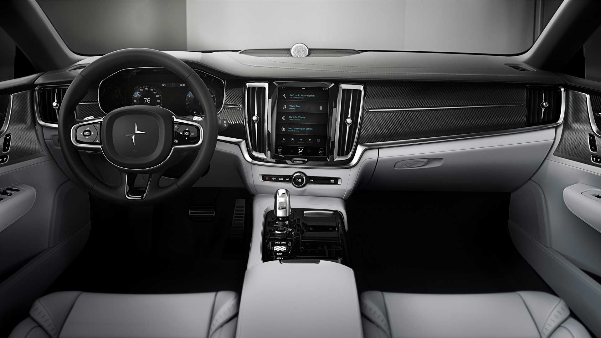 Volvo-Polestar-1-interior
