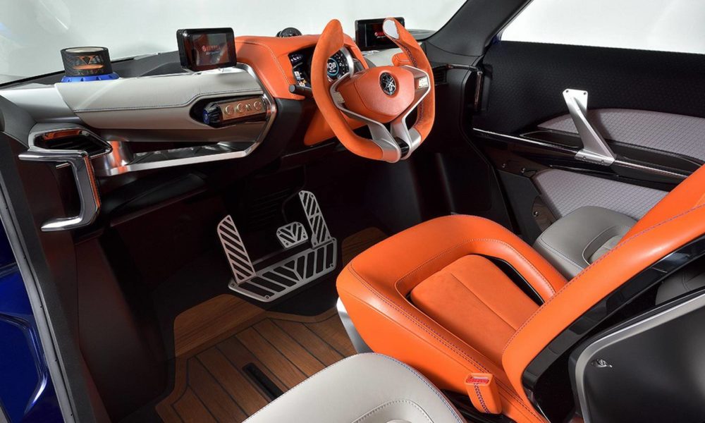 Yamaha-Cross-Hub-concept-interior