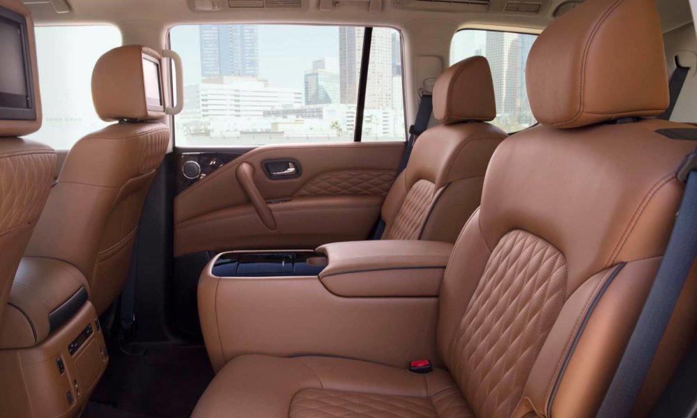 2018-Infiniti-QX80-interior_2