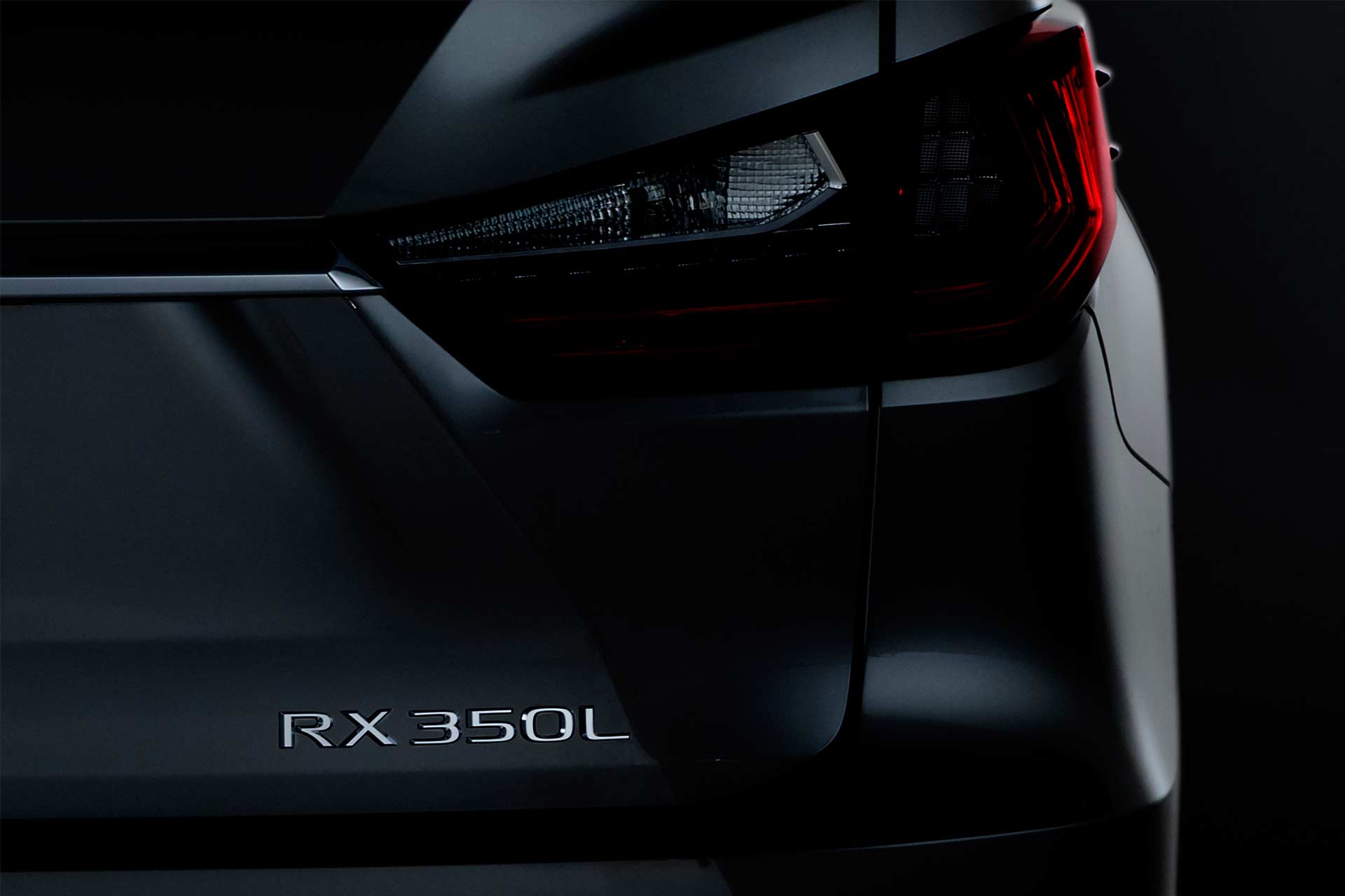 2018-Lexus-RXL-teaser