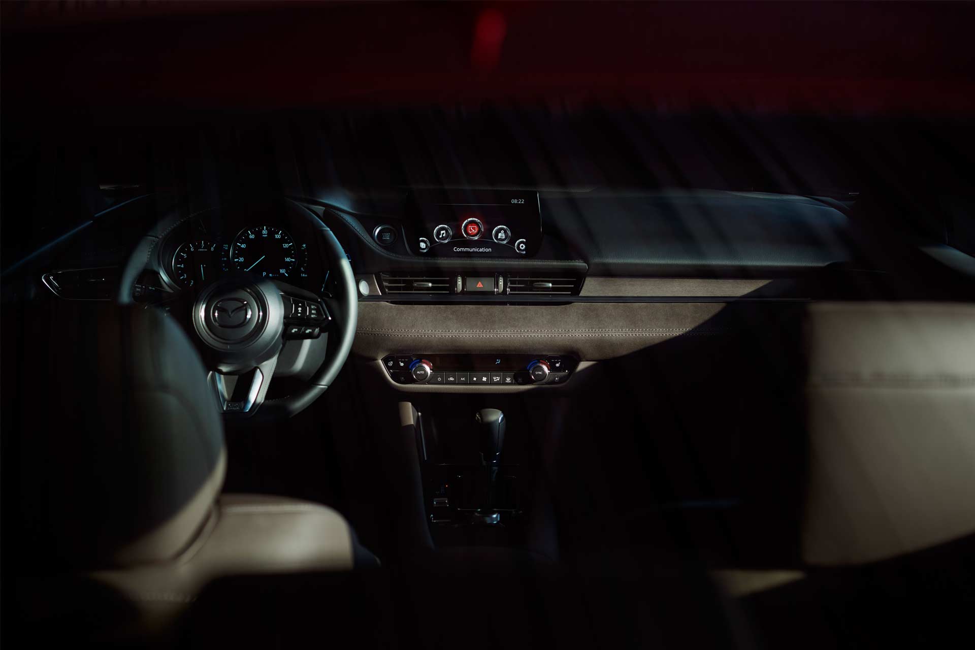 2018-Mazda6-interior_2