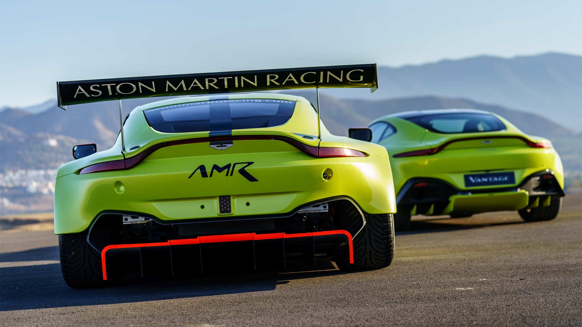Aston-Martin-Racing-2018-Vantage-GTE_3