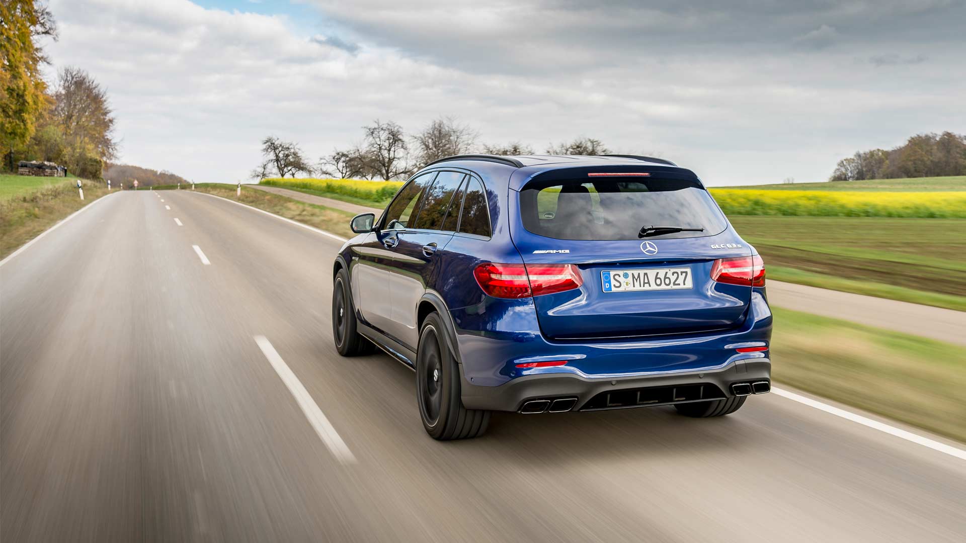 Mercedes-AMG-GLC-63-4MATIC+_2