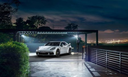 2017-Porsche-Panamera-E-Hybrid