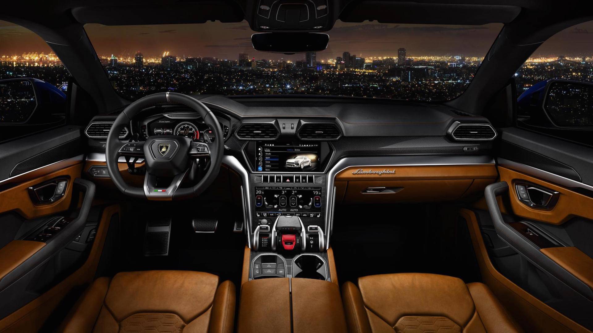 2019-Lamborghini-Urus-interior
