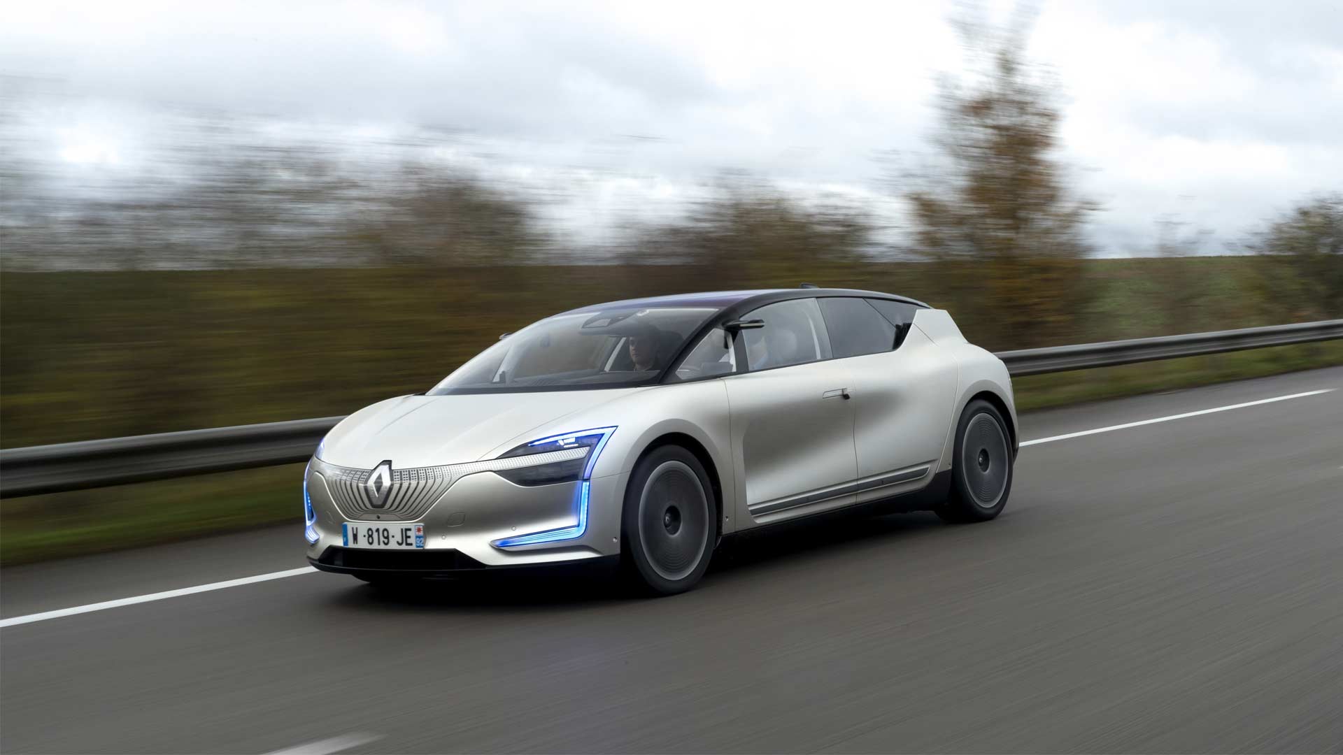 Renault-SYMBIOZ-Demo-Car_2