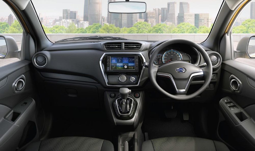 2018-Datsun-Cross-Interior_3