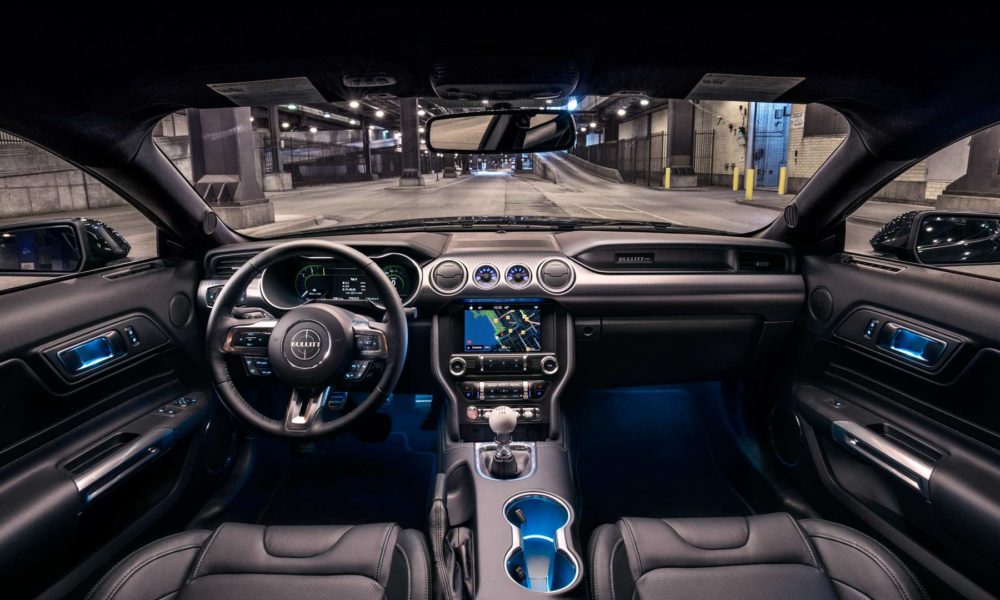 2019-Ford-Mustang-Bullitt-interior