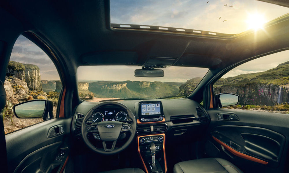 Ford-EcoSport-Storm-interior_2