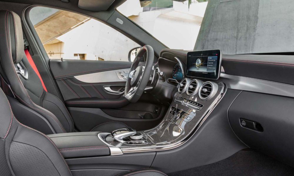 2018-Mercedes-AMG-C-43-4Matic-Interior