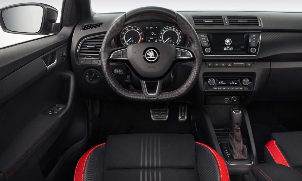 2018-Skoda-Fabia-Monte-Carlo-interior_5