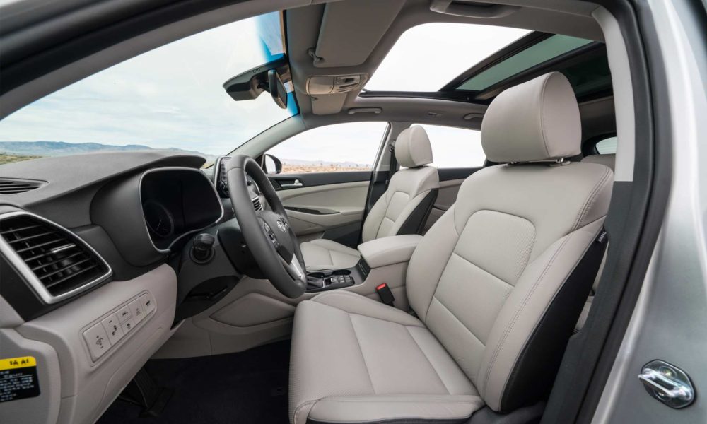 2019-Hyundai-Tucson-interior_2