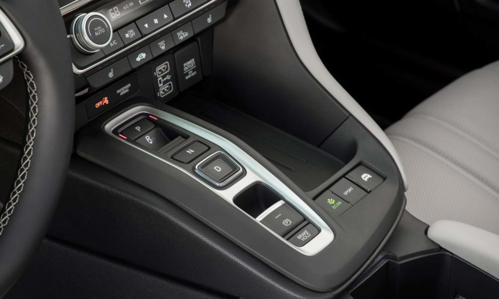 3rd-generation-2019-Honda-Insight-interior_7