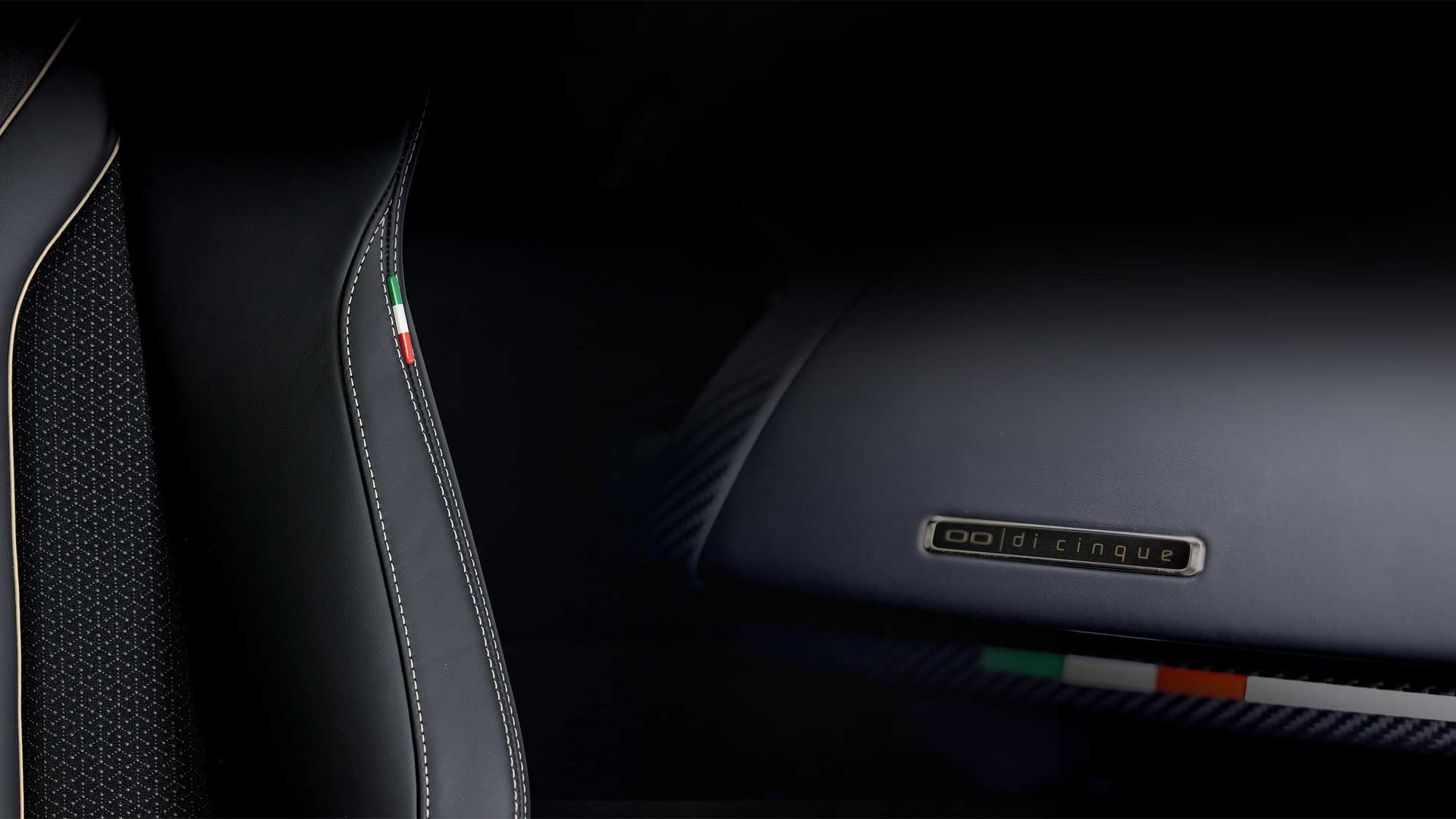 Italdesign-Zerouno-Duerta-interior_3