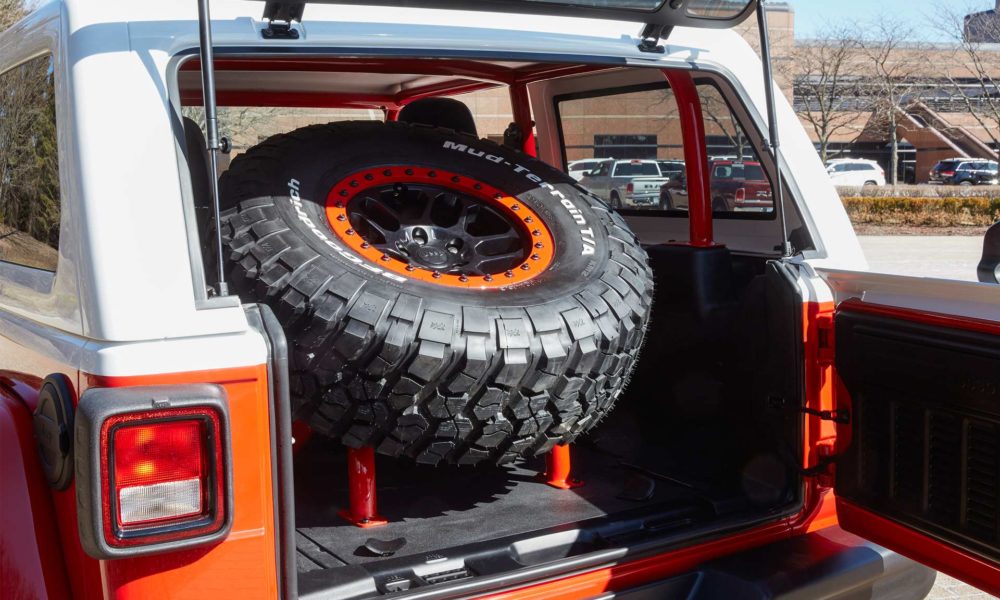 Jeep-Jeepster-Concept_3