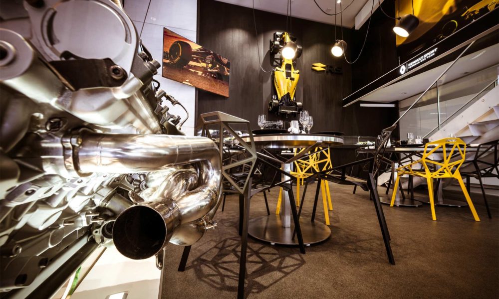 L'Atelier-Renault-Carré-Renault-Sport_7