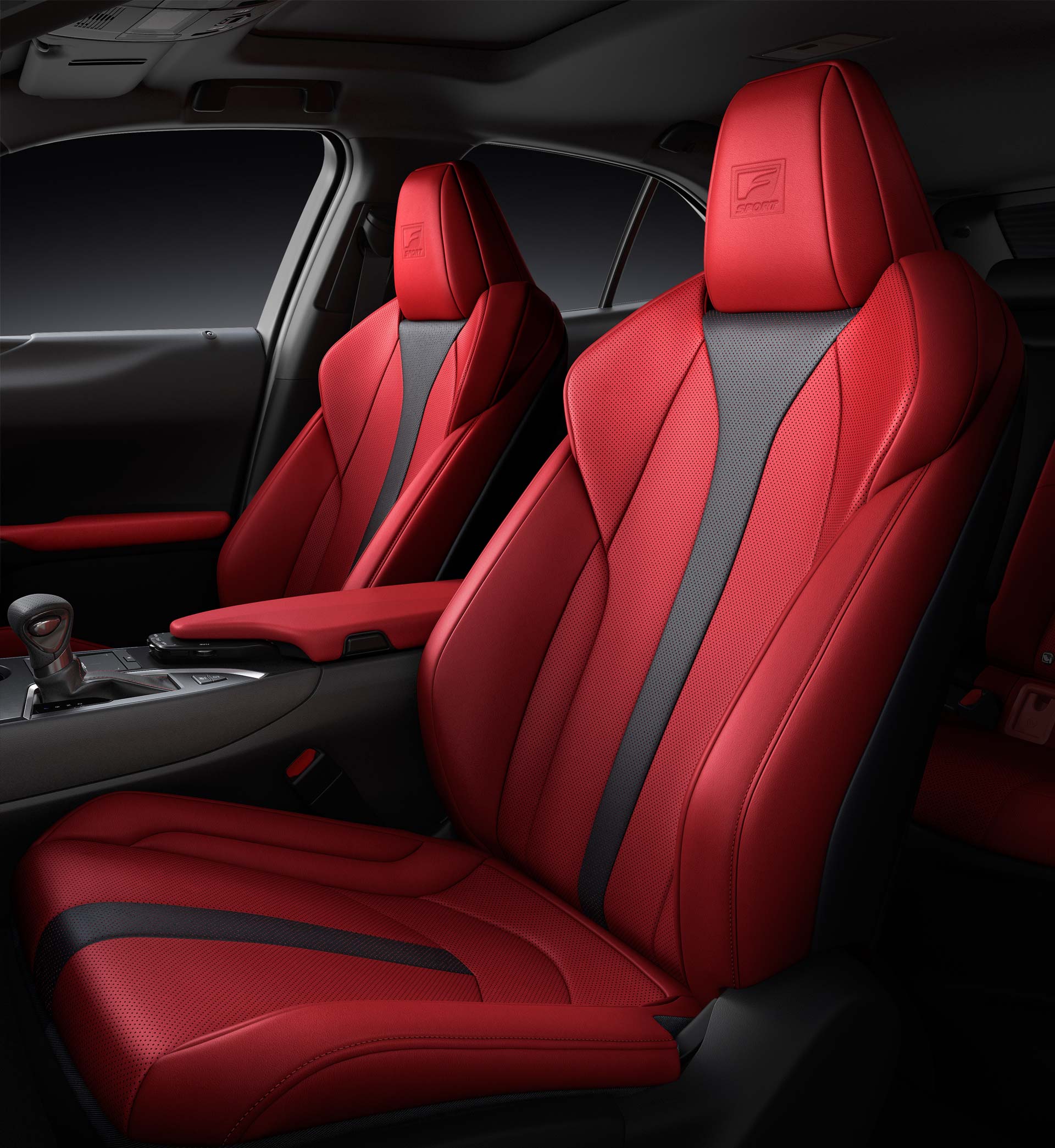 Lexus-UX-250h-F-Sport-interior_5