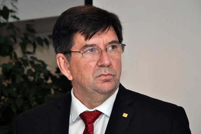 Lithium-rich-Argentina-invites-Indian-auto-makers-Mario-Osvaldo-Capello