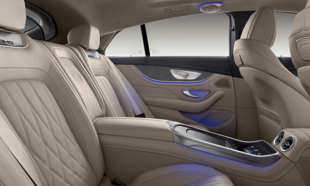 Mercedes-AMG-GT-4-Door-Coupe-Interior_6