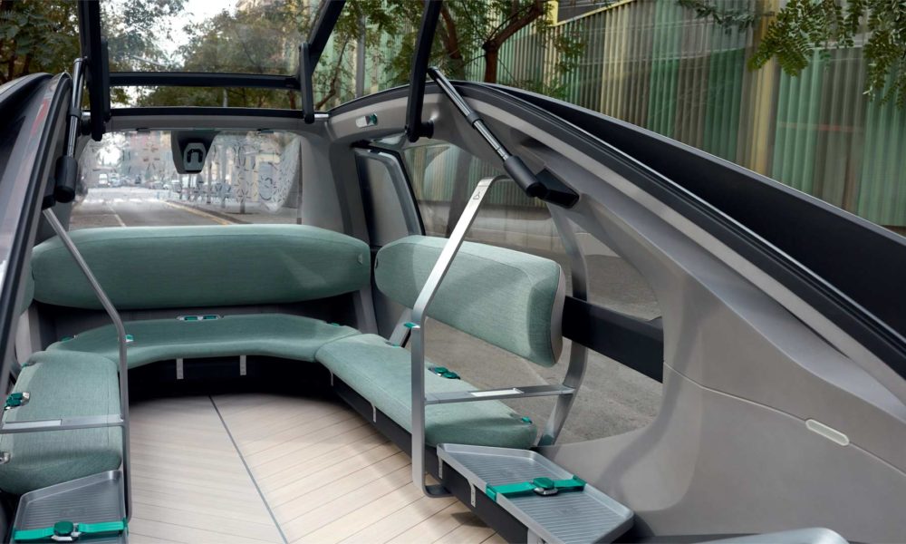 Renault-EZ-GO-Robo-Vehicle-interior