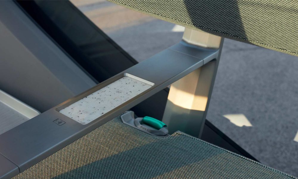 Renault-EZ-GO-Robo-Vehicle-interior_2