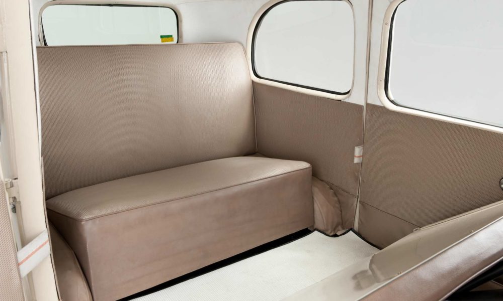 1947-Nissan-Tama-electric-vehicle-interior_2